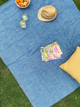 Load image into Gallery viewer, Honeycomb Waterproof Eventer Picnic Blanket - Ink Blue