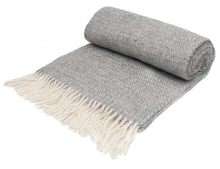 Load image into Gallery viewer, Illusion Pure New Wool Throw - Grey