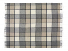Load image into Gallery viewer, Block Windowpane Lambswool Throw - White/Grey
