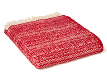 Load image into Gallery viewer, Fair Isle Pure New Wool Throw