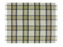 Load image into Gallery viewer, Skye Shetland Pure New Wool Throw - Green