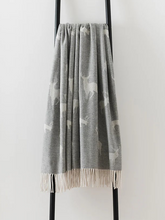 Load image into Gallery viewer, Stag Merino Lambswool Throw - Grey