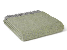 Load image into Gallery viewer, Honeycomb XL Pure New Wool Throw - Fern/Grey
