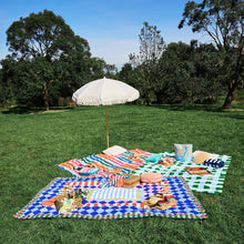 Load image into Gallery viewer, Dock &amp; Bay Picnic Blanket - Apple Tart: Large (170x170cm)
