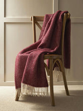 Load image into Gallery viewer, Dune Pure New Wool Throw - Beet
