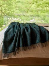 Load image into Gallery viewer, Honeycomb XL Pure New Wool Throw - Emerald/Grey
