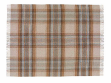 Load image into Gallery viewer, Kintyre Shetland Pure New Wool Throw - Natural
