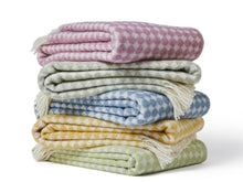 Load image into Gallery viewer, Jacquard Spot Pure New Wool Throw - Oil Yellow
