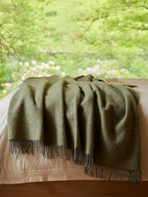 Load image into Gallery viewer, Honeycomb XL Pure New Wool Throw - Fern/Grey
