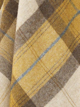 Load image into Gallery viewer, Skye Shetland Pure New Wool Throw - Gold
