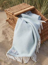 Load image into Gallery viewer, Honeycomb Pure New Wool Throw - Ocean
