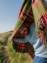 Load image into Gallery viewer, Dorset Shetland Pure New Wool Throw - Apple

