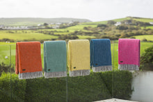 Load image into Gallery viewer, Boa Pure New Wool Throw - Pink
