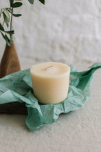 Load image into Gallery viewer, Refill Candle: Breathe Easy - Lavender, Spearmint, May Chang (Focus)
