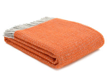 Load image into Gallery viewer, Illusion Pure New Wool Throw - Pumpkin
