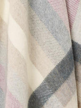 Load image into Gallery viewer, Woodale Pure New Wool Shetland Throw - Heather
