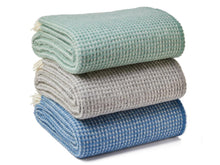 Load image into Gallery viewer, Waffle XL Pure New Wool Throw - Sea Green
