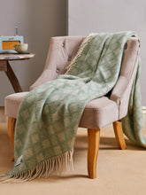 Load image into Gallery viewer, Manhattan Pure New Wool Throws
